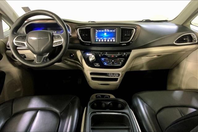 2021 Chrysler Voyager Vehicle Photo in INDEPENDENCE, MO 64055-1314