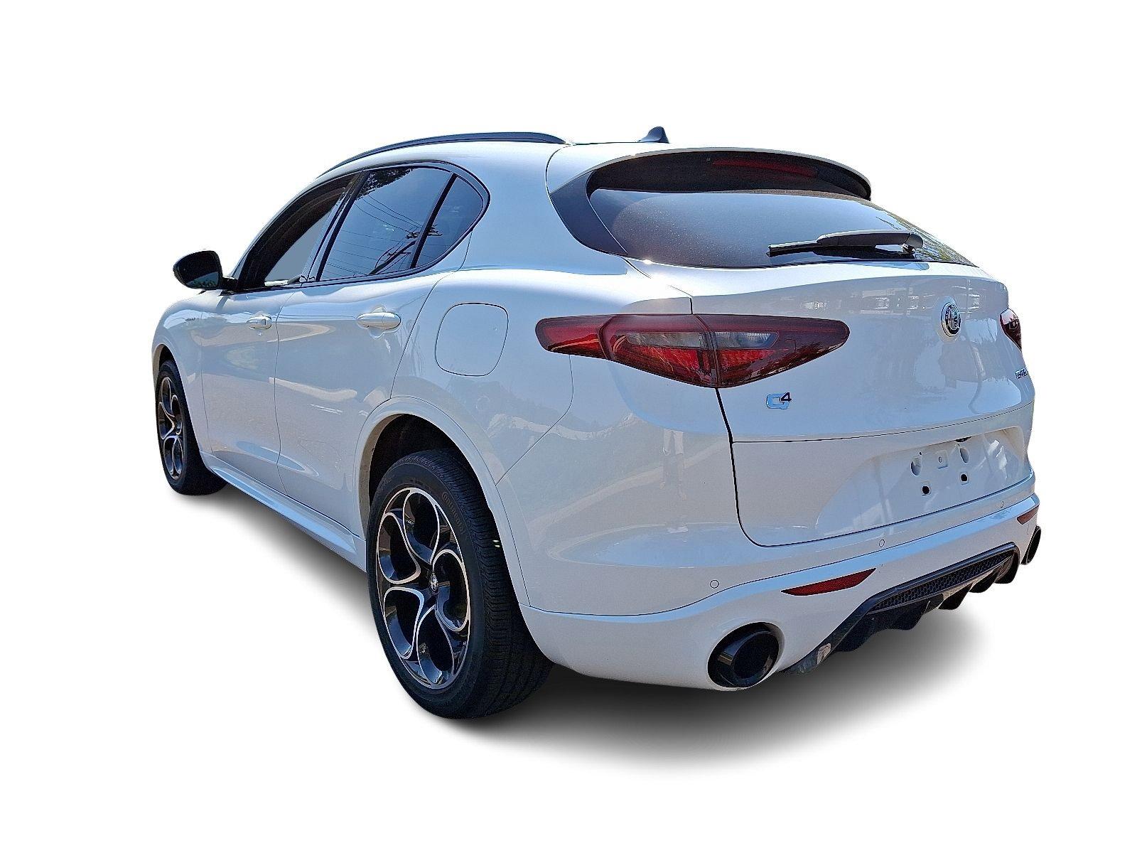2022 Alfa Romeo Stelvio Vehicle Photo in Willow Grove, PA 19090