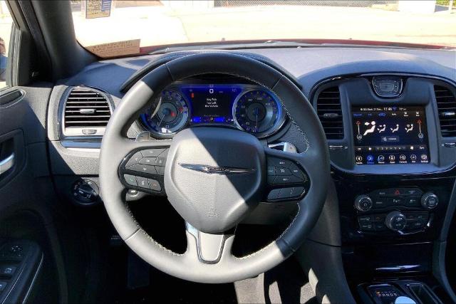 2023 Chrysler 300 Vehicle Photo in Kansas City, MO 64114