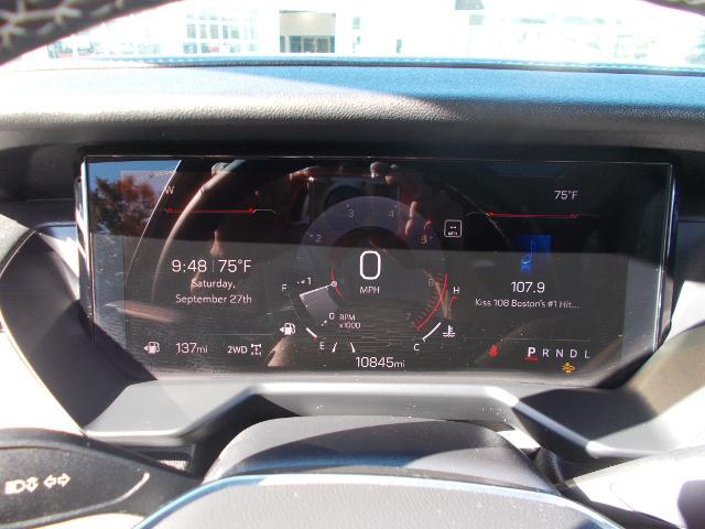 2024 GMC Acadia Vehicle Photo in LOWELL, MA 01852-4336