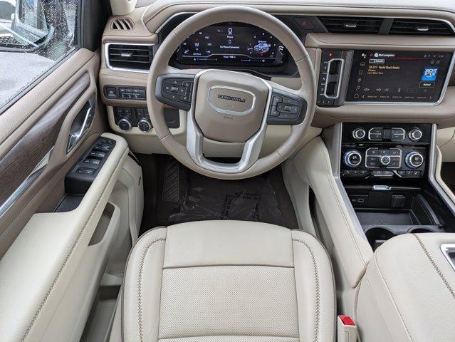 2024 GMC Yukon Vehicle Photo in BRUNSWICK, GA 31525-1881