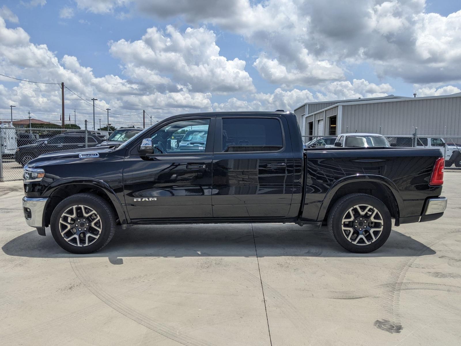 2025 Ram 1500 Vehicle Photo in Seguin, TX 78155
