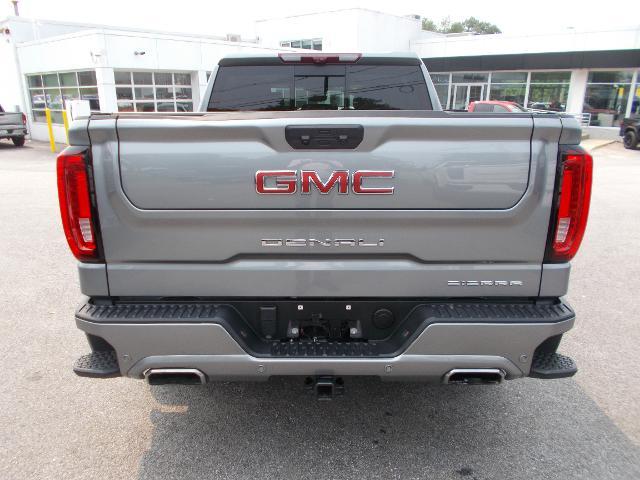 2024 GMC Sierra 1500 Vehicle Photo in LOWELL, MA 01852-4336