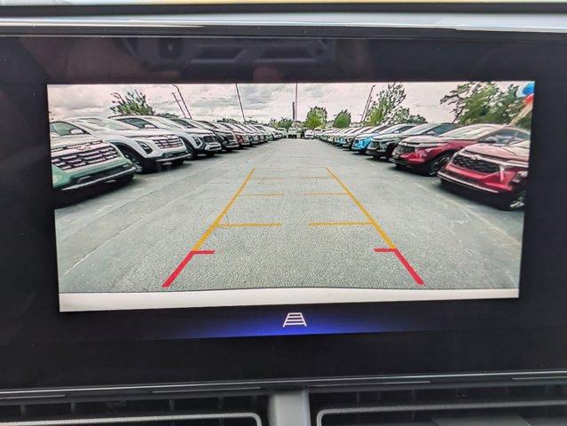 2025 Chevrolet Trax Vehicle Photo in BRUNSWICK, GA 31525-1881