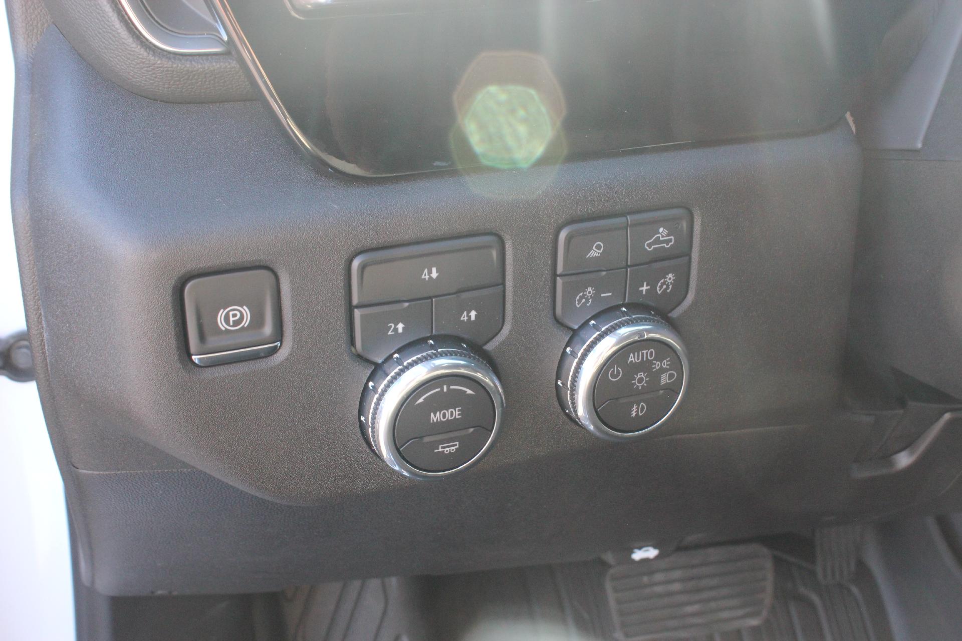 2026 GMC Sierra 3500 HD Vehicle Photo in AURORA, CO 80012-4011