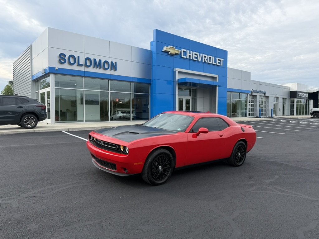 2019 Dodge Challenger SXT AWD - 1