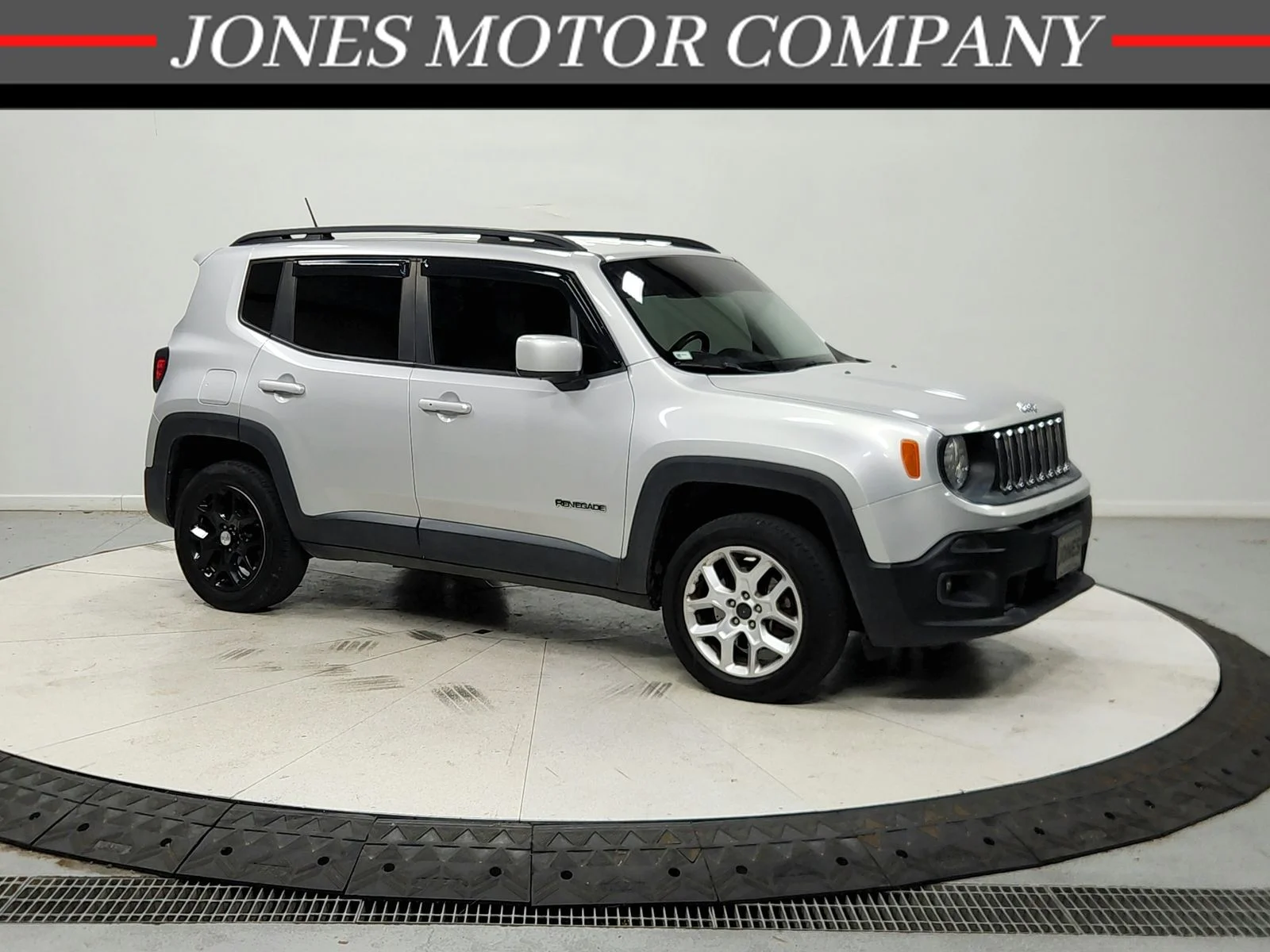 2017 Jeep Renegade Vehicle Photo in Savannah, TN 38372