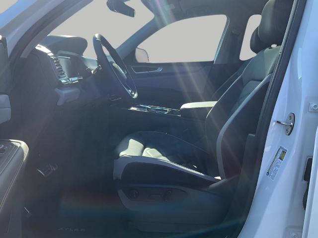 2026 Volkswagen Atlas Vehicle Photo in Oshkosh, WI 54904