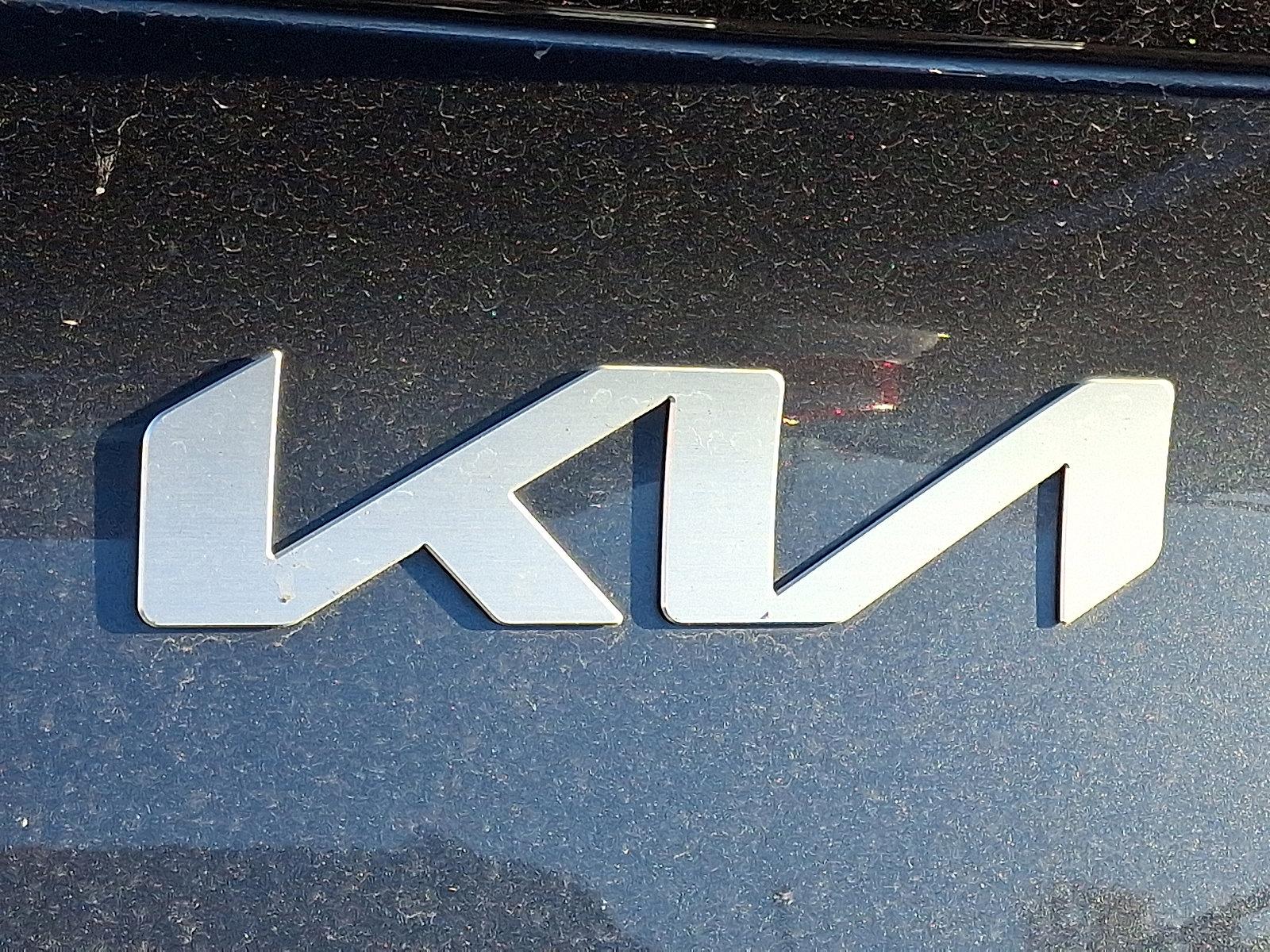 2023 Kia Sportage Hybrid Vehicle Photo in Easton, PA 18045