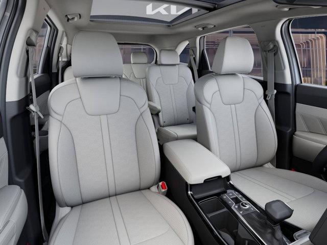 2025 Kia Sorento Vehicle Photo in Westbrook, ME 04092