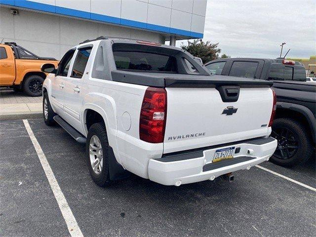 2011 Chevrolet Avalanche Vehicle Photo in LANCASTER, PA 17601-0000