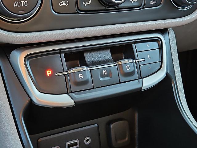 2023 GMC Terrain Vehicle Photo in TREVOSE, PA 19053-4984