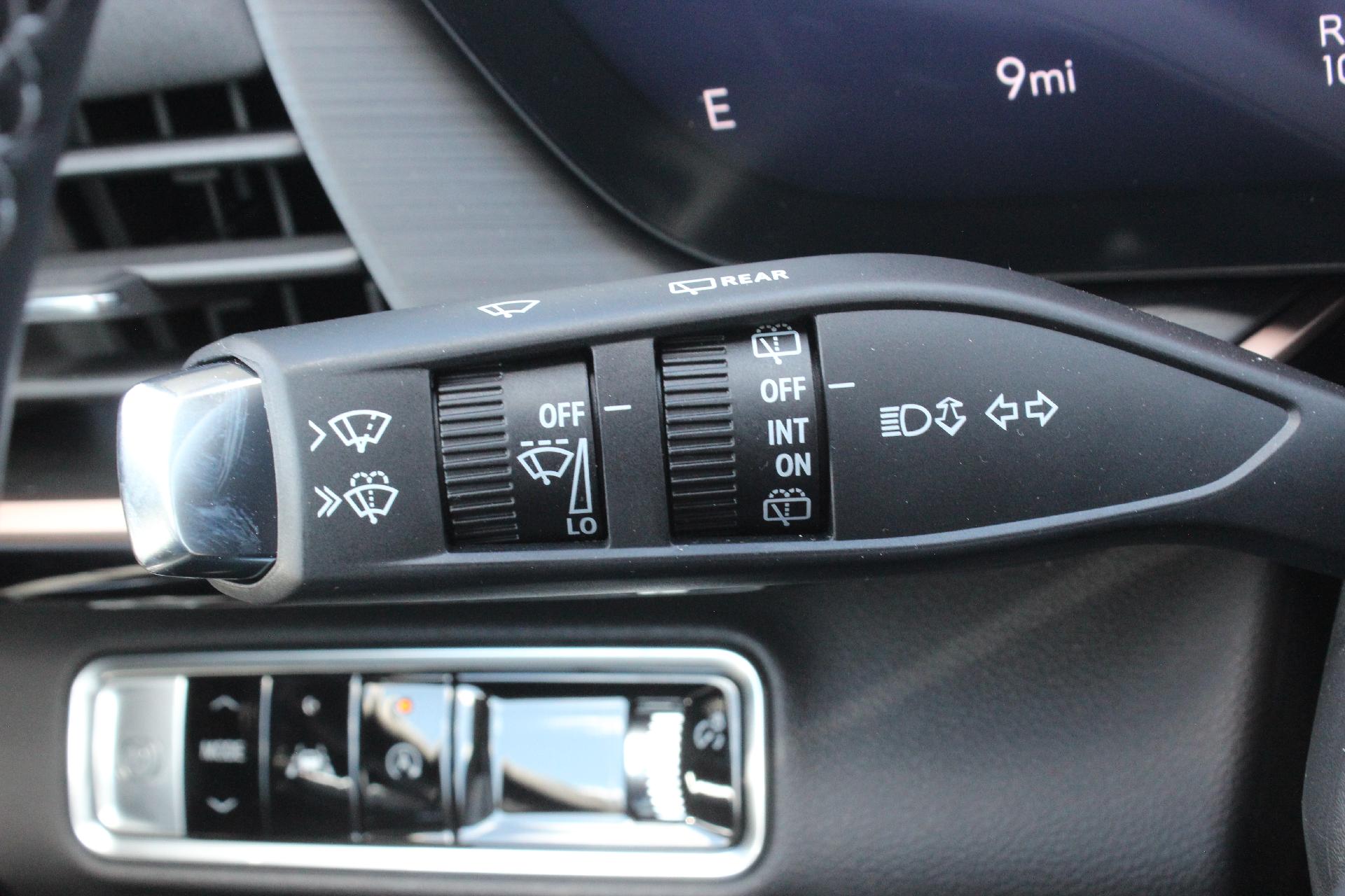 2025 Buick Envision Vehicle Photo in AURORA, CO 80012-4011