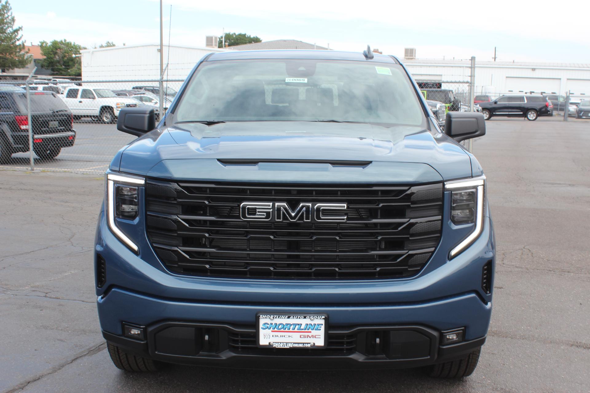 2026 GMC Sierra 1500 Vehicle Photo in AURORA, CO 80012-4011