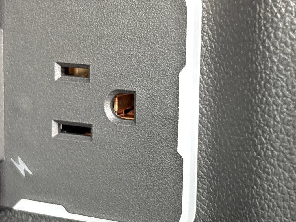 2025 Chevrolet Suburban Vehicle Photo in POOLER, GA 31322-3252