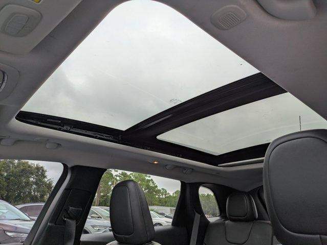 2019 Jeep Cherokee Vehicle Photo in BRUNSWICK, GA 31525-1881