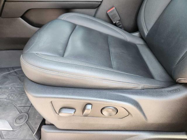 2023 Chevrolet Suburban Vehicle Photo in DENTON, TX 76210-9321