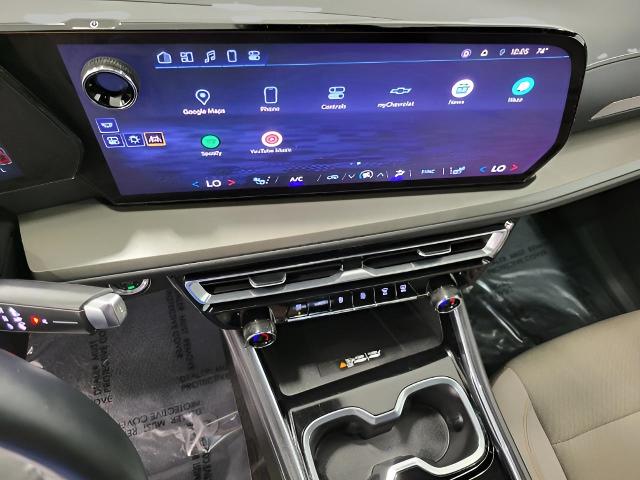2025 Chevrolet Traverse Vehicle Photo in MANITOWOC, WI 54220-5838