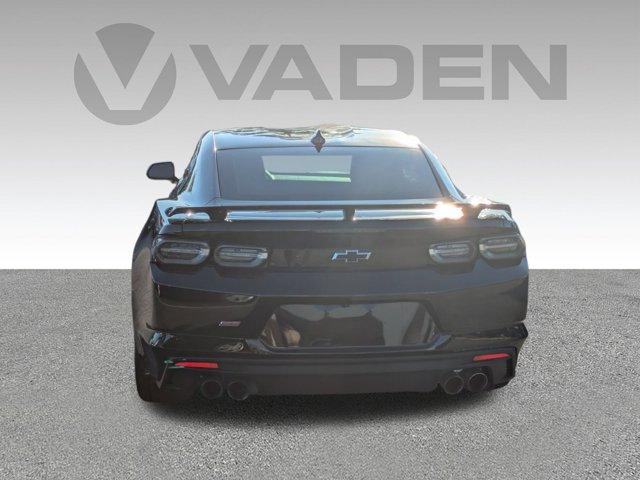 2019 Chevrolet Camaro Vehicle Photo in BRUNSWICK, GA 31525-1881