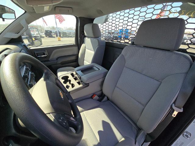 2024 Chevrolet Silverado Chassis Cab Vehicle Photo in INDEPENDENCE, MO 64055-1314