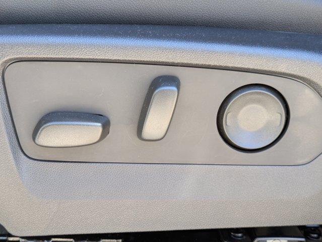 2025 Chevrolet Colorado Vehicle Photo in BRUNSWICK, GA 31525-1881