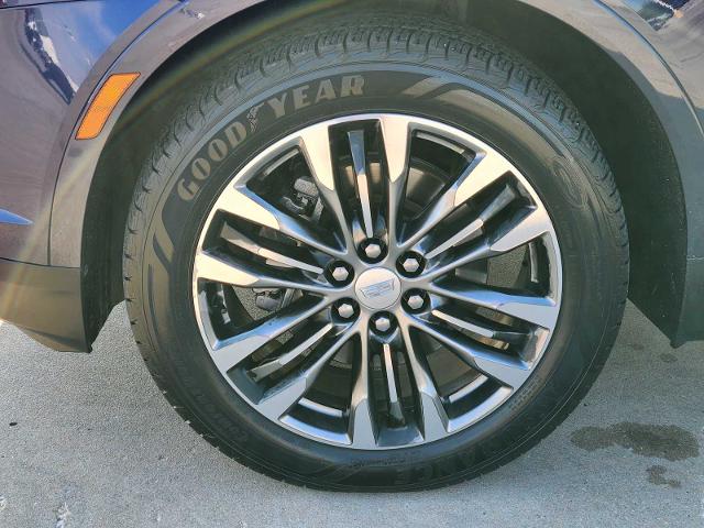 2019 Cadillac XT5 Vehicle Photo in DENTON, TX 76210-9321