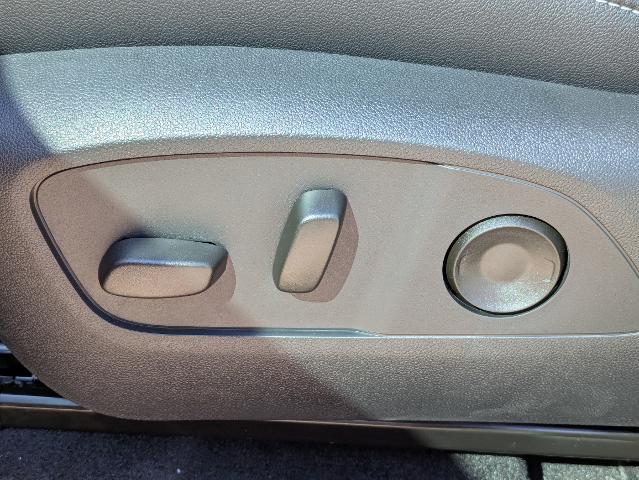 2025 Chevrolet Traverse Vehicle Photo in BEAUFORT, SC 29906-4218