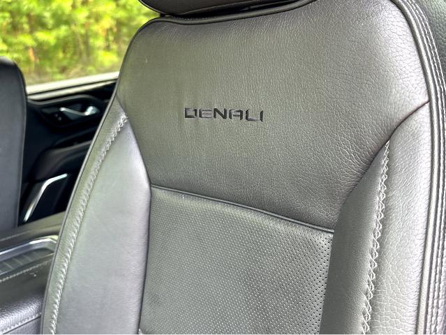 2022 GMC Yukon XL Vehicle Photo in BEAUFORT, SC 29906-4218