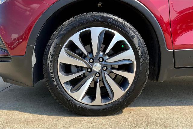 2022 Buick Encore Vehicle Photo in TOPEKA, KS 66609-0000