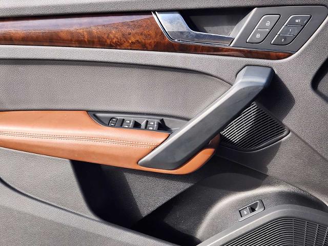 2019 Audi Q5 Vehicle Photo in DENTON, TX 76210-9321