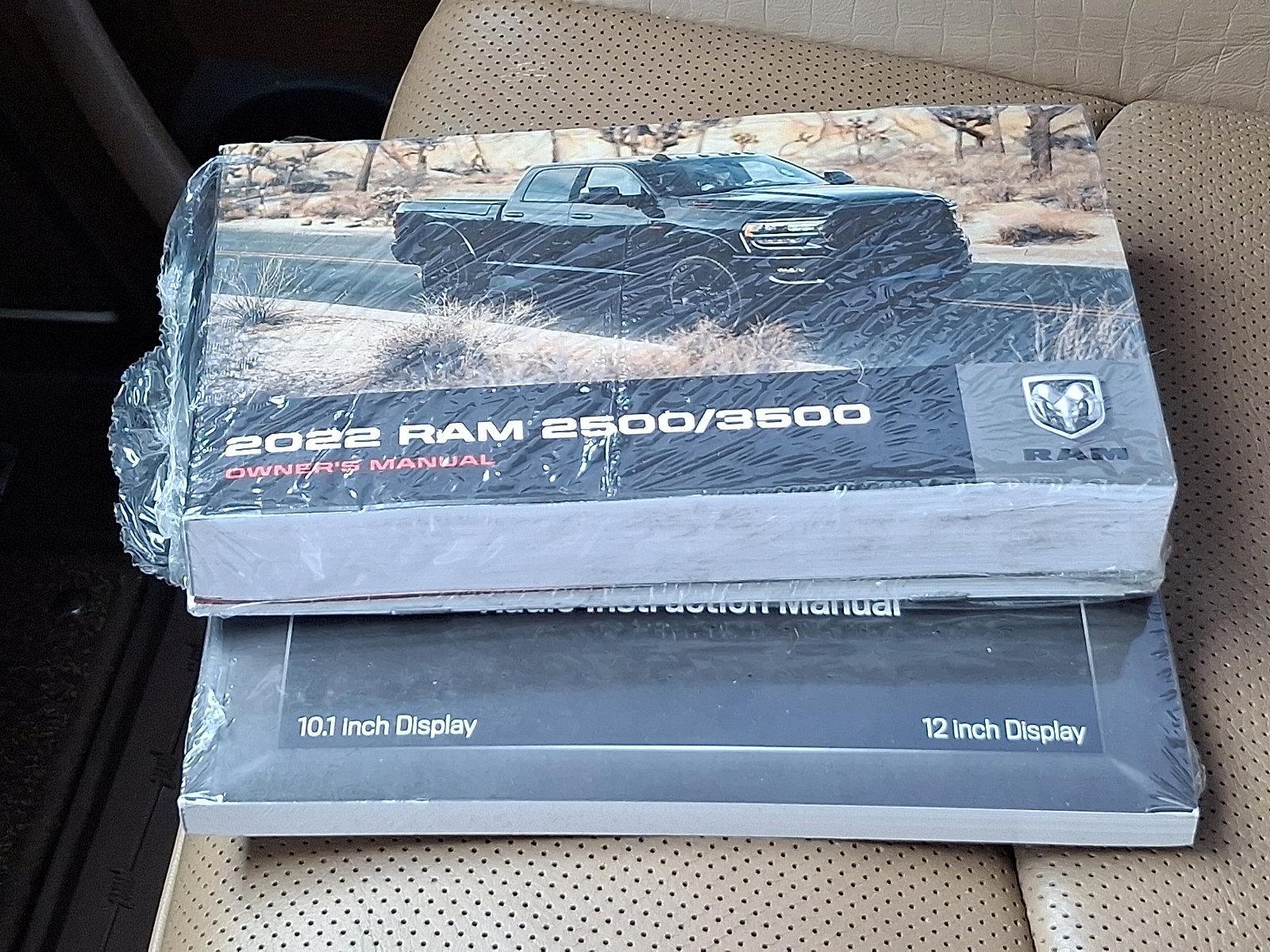 2022 Ram 3500 Vehicle Photo in Trevose, PA 19053