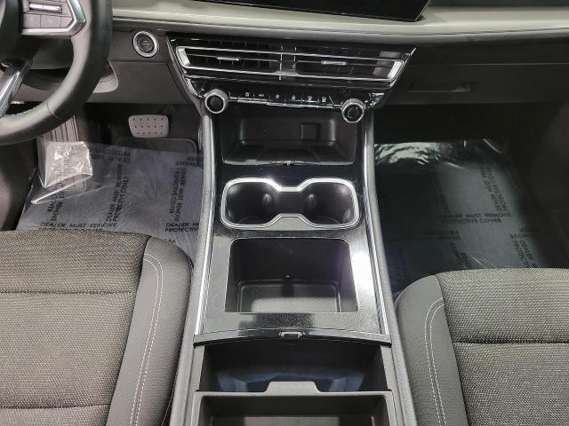 2025 Chevrolet Traverse Vehicle Photo in NEENAH, WI 54956-2243