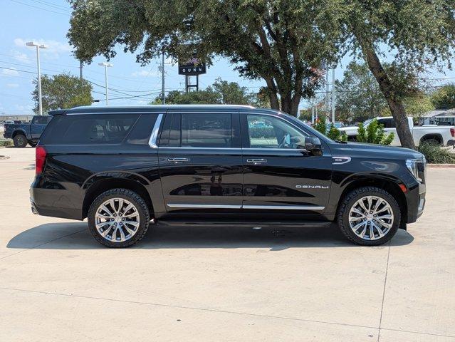 2021 GMC Yukon XL Vehicle Photo in SELMA, TX 78154-1459