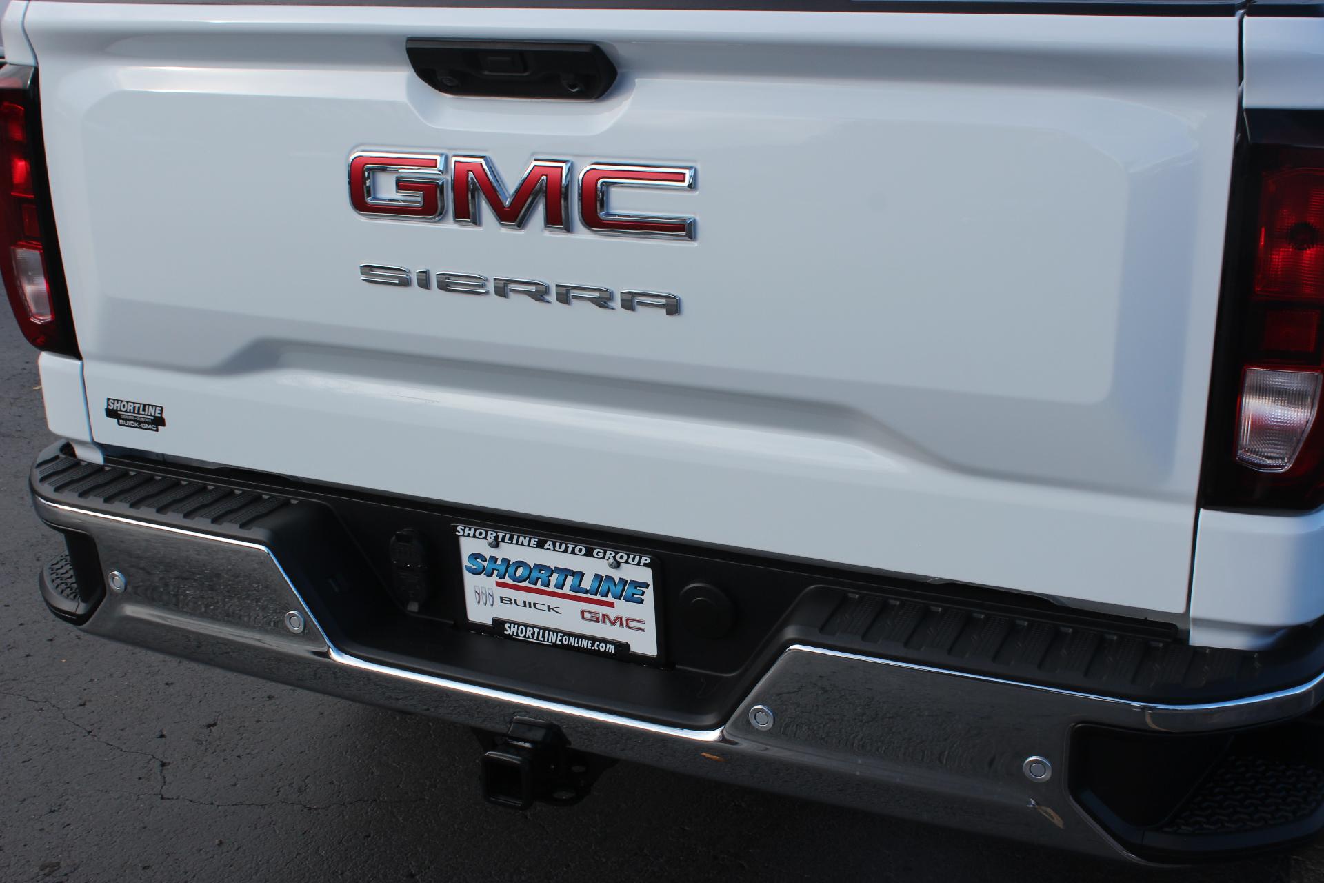 2026 GMC Sierra 1500 Vehicle Photo in AURORA, CO 80012-4011