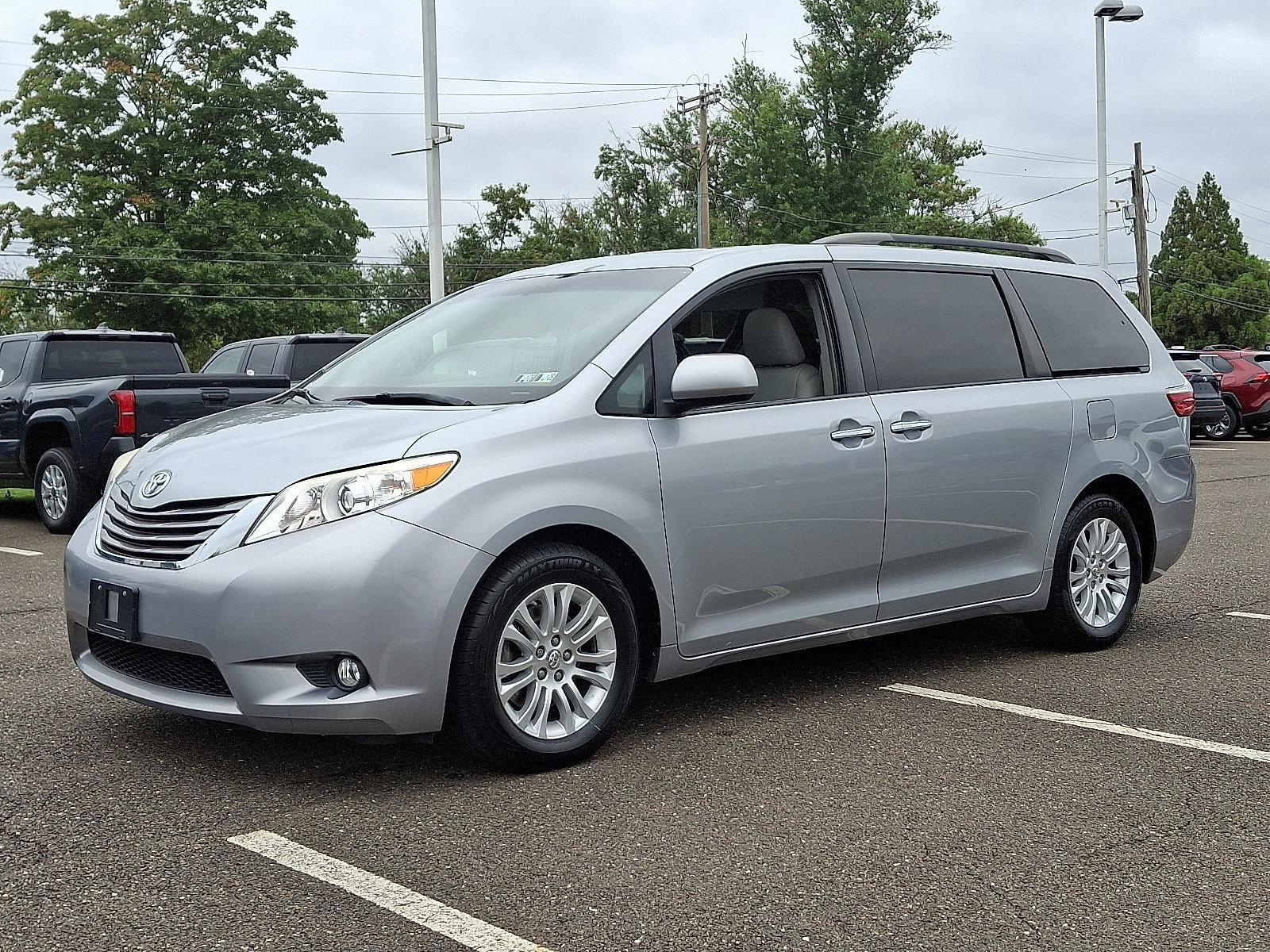 2015 Toyota Sienna Vehicle Photo in Trevose, PA 19053