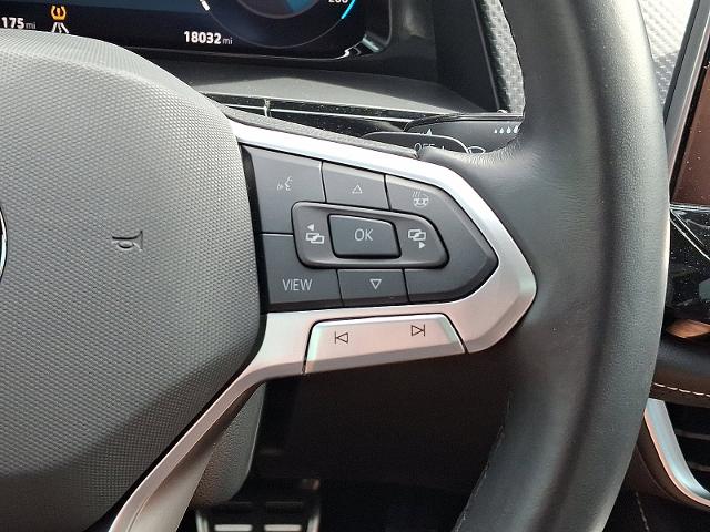 2024 Volkswagen Atlas Cross Sport Vehicle Photo in HARRISBURG, PA 17111-1033