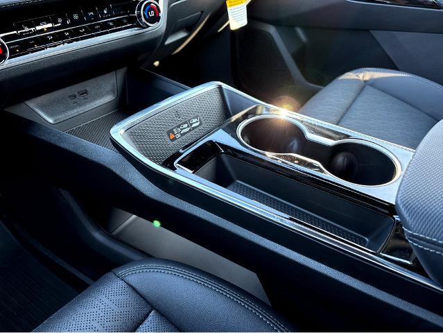 2025 Chevrolet Equinox Vehicle Photo in BEAUFORT, SC 29906-4218