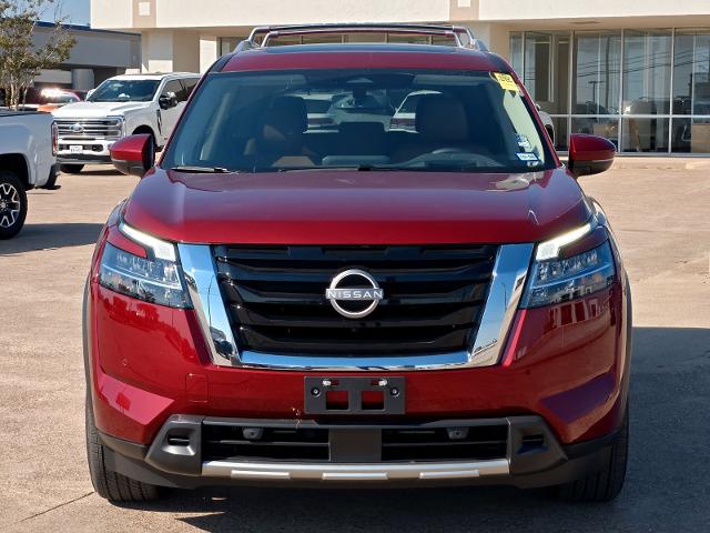 2024 Nissan Pathfinder Vehicle Photo in Weatherford, TX 76087