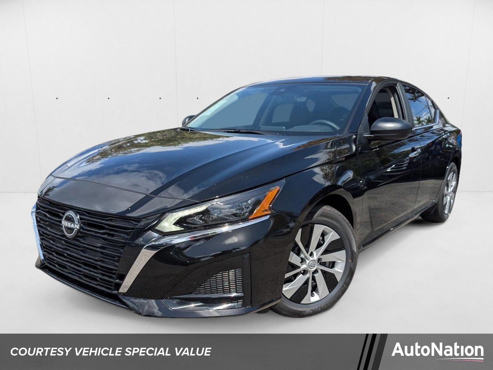 2025 Nissan Altima Vehicle Photo in Miami, FL 33135