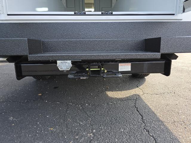 2025 Chevrolet Express Commercial Cutaway Vehicle Photo in INDEPENDENCE, MO 64055-1314