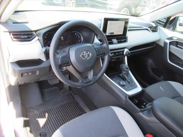 2024 Toyota RAV4 Vehicle Photo in LEESBURG, FL 34788-4022