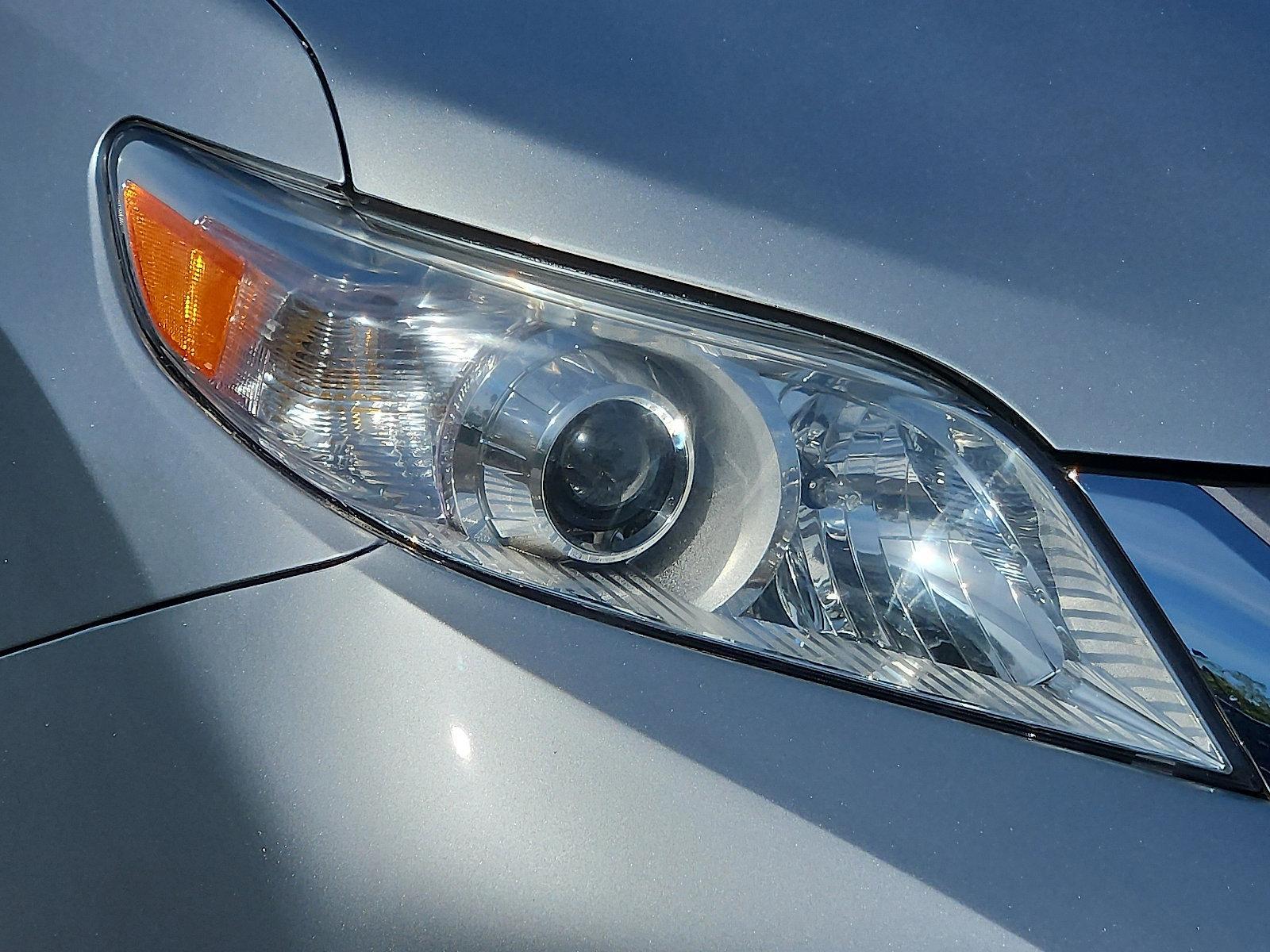 2015 Toyota Sienna Vehicle Photo in Trevose, PA 19053