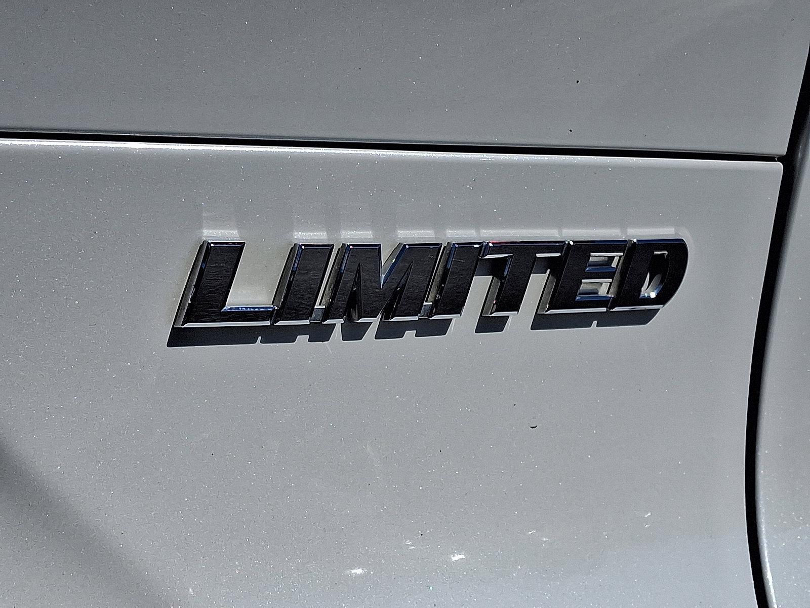 2023 Toyota Venza Vehicle Photo in BETHLEHEM, PA 18017-9401