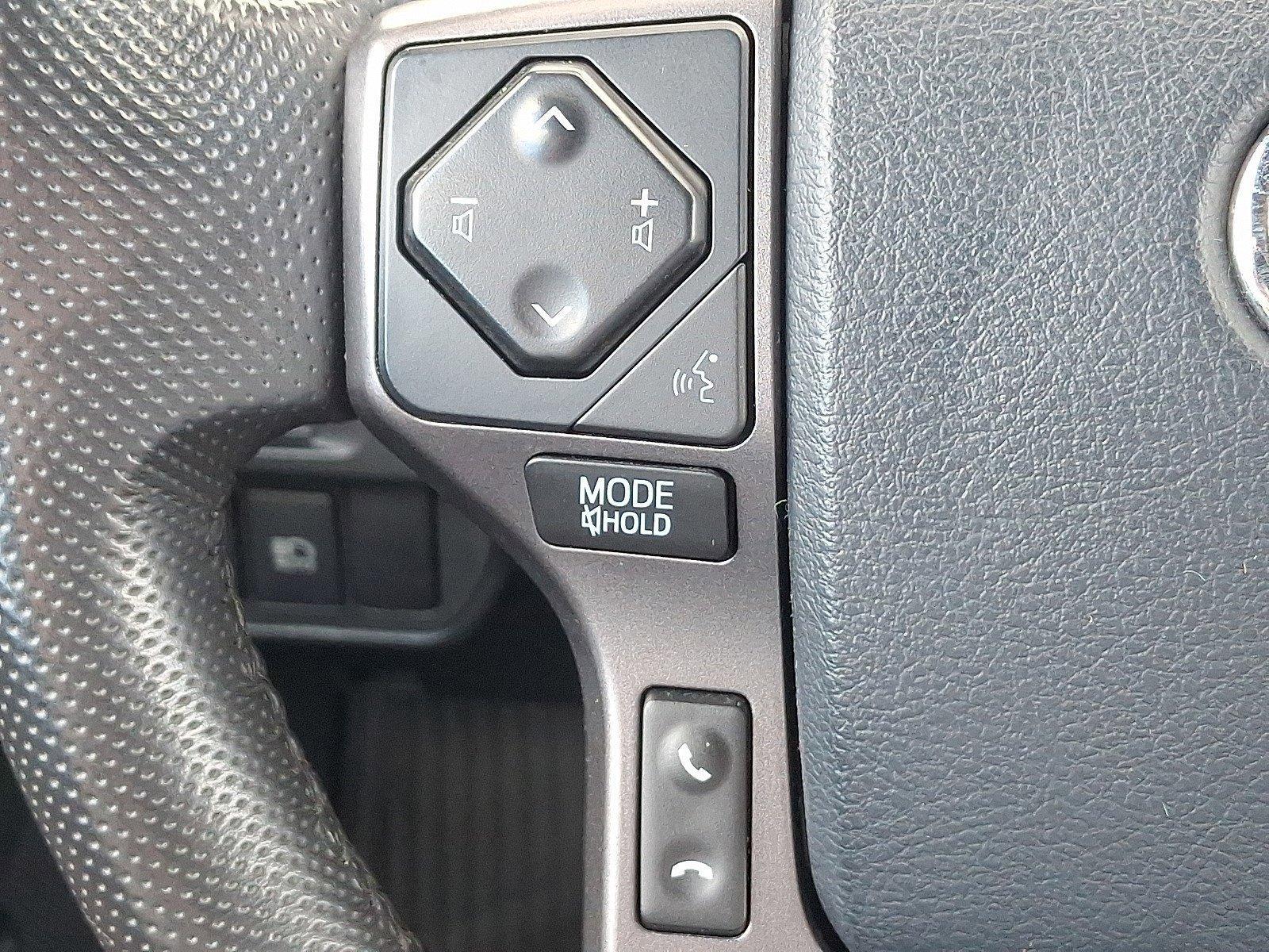 2019 Toyota Tacoma 4WD Vehicle Photo in Harrisburg, PA 17111
