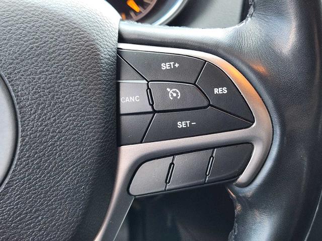 2019 Jeep Grand Cherokee Vehicle Photo in DENTON, TX 76210-9321