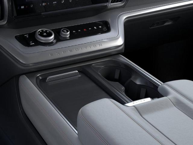 2025 Ford Expedition Vehicle Photo in Weatherford, TX 76087