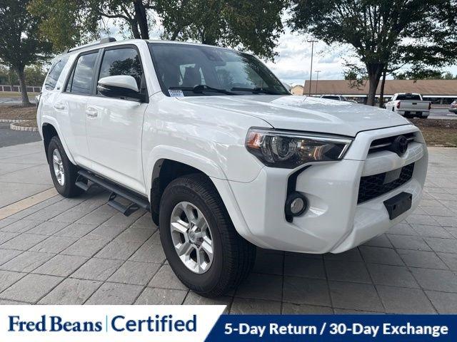 2020 Toyota 4Runner Vehicle Photo in Flemington, NJ 08822