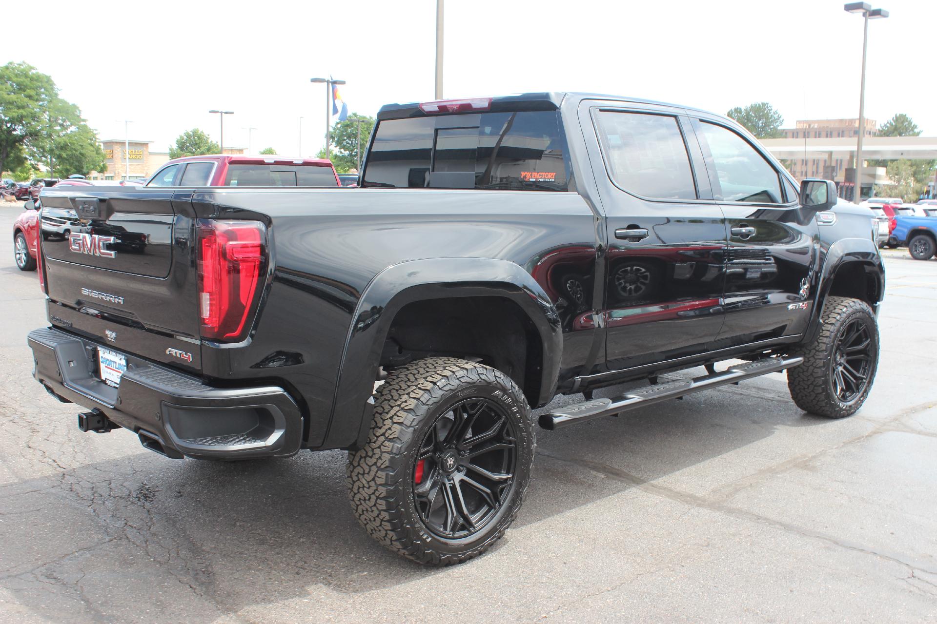 2025 GMC Sierra 1500 Vehicle Photo in AURORA, CO 80012-4011