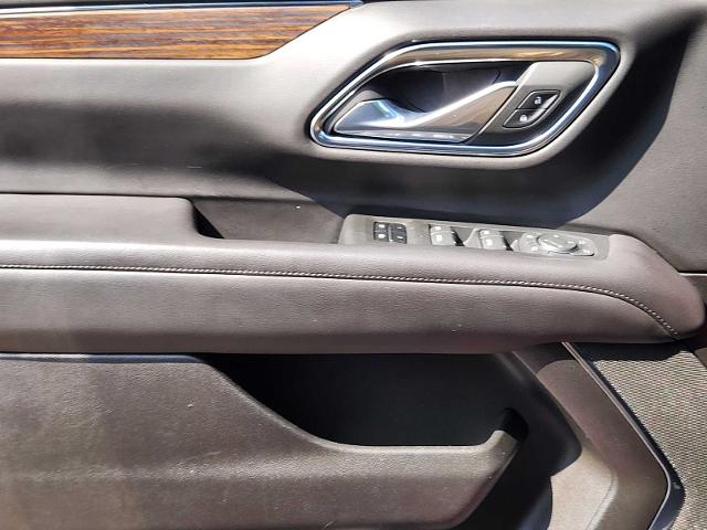 2023 Chevrolet Suburban Vehicle Photo in DENTON, TX 76210-9321