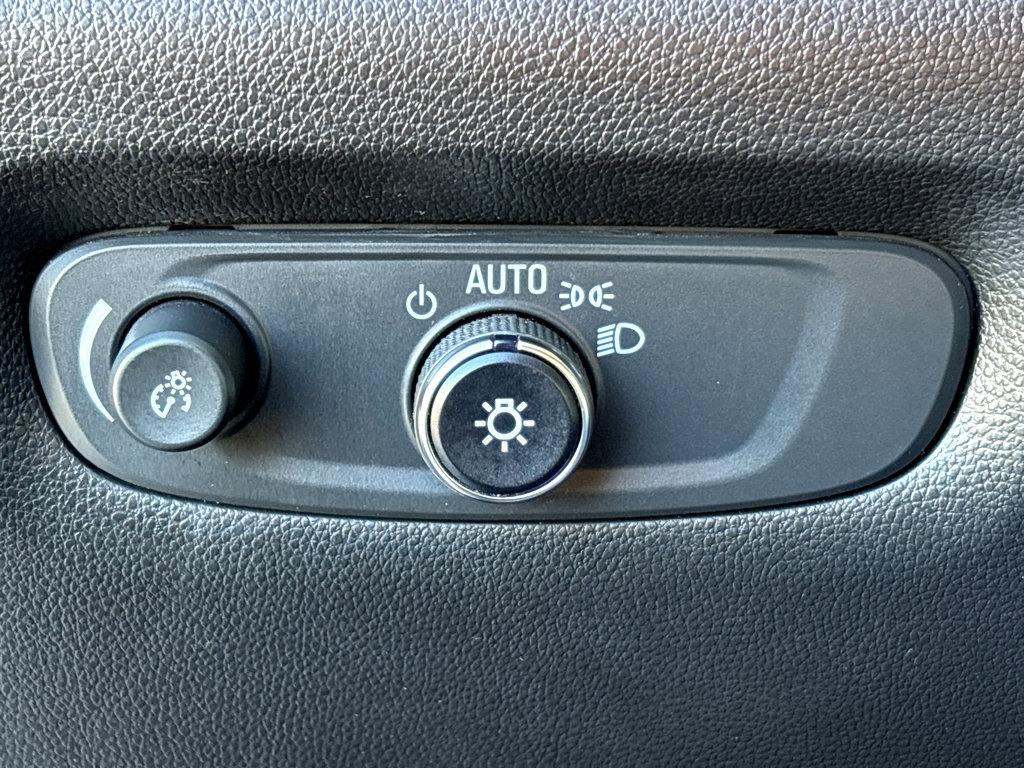2023 Chevrolet Traverse Vehicle Photo in POOLER, GA 31322-3252